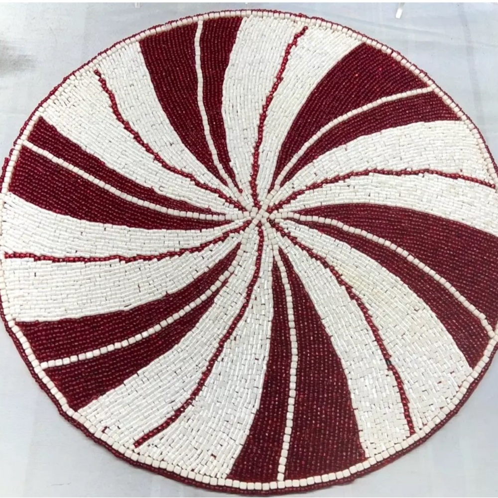 Beaded Placemat Charger Red White Christmas Holiday New never used final sale